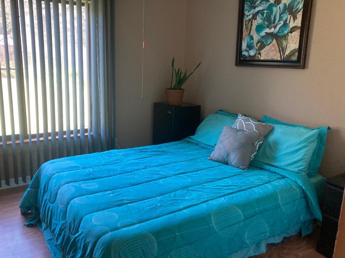 Irises House - Private Room In Home Kissimmee Buitenkant foto