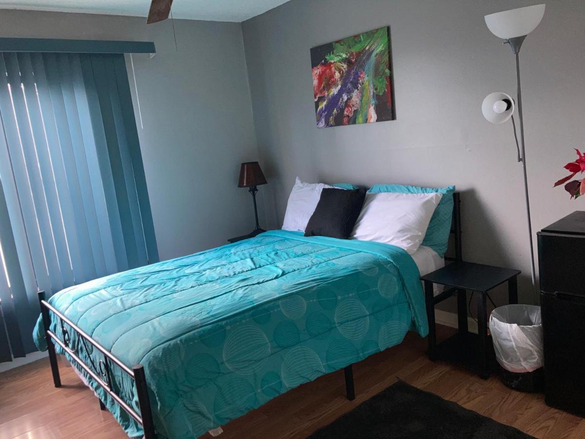 Irises House - Private Room In Home Kissimmee Buitenkant foto